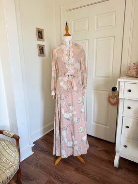 Vintage 1970s Dusty Pink Floral Cactus Maxi Dress and Jacket Cape Set